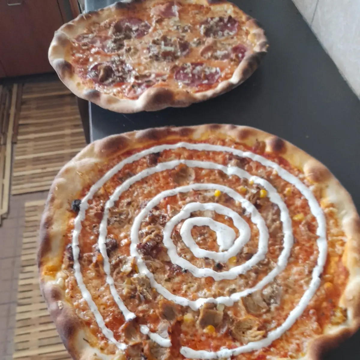 Pizza Bosporus
