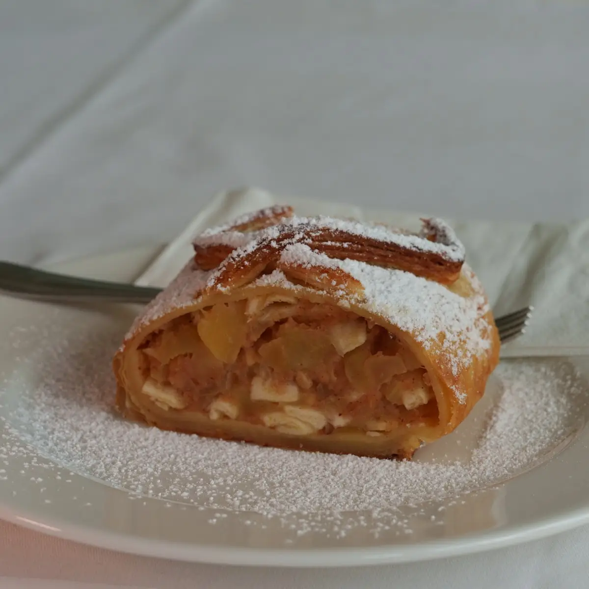 Warmer Apfelstrudel