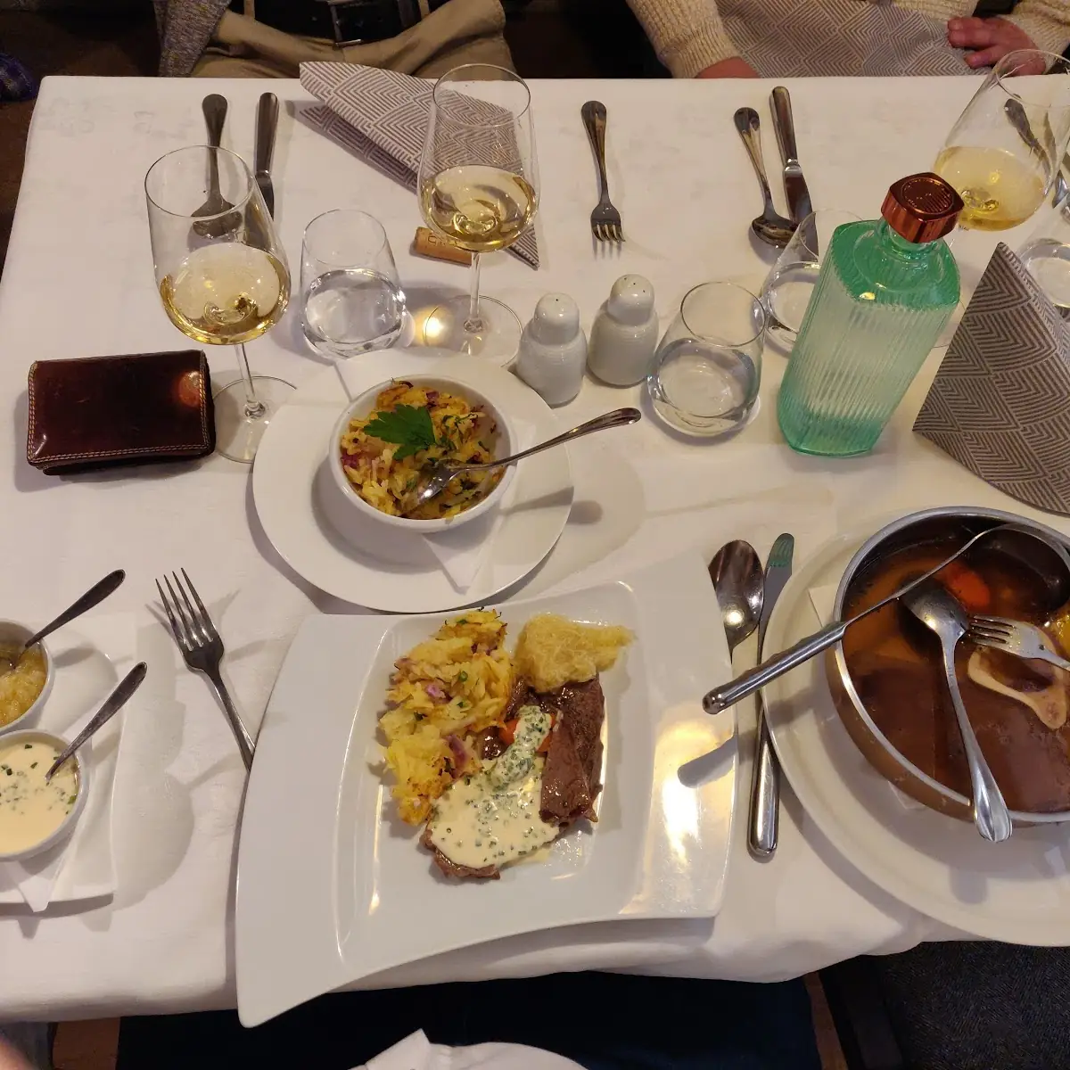 Tafelspitz Mit Apfelkren Schnittlauchsauce Und Erdäpfelschmarren