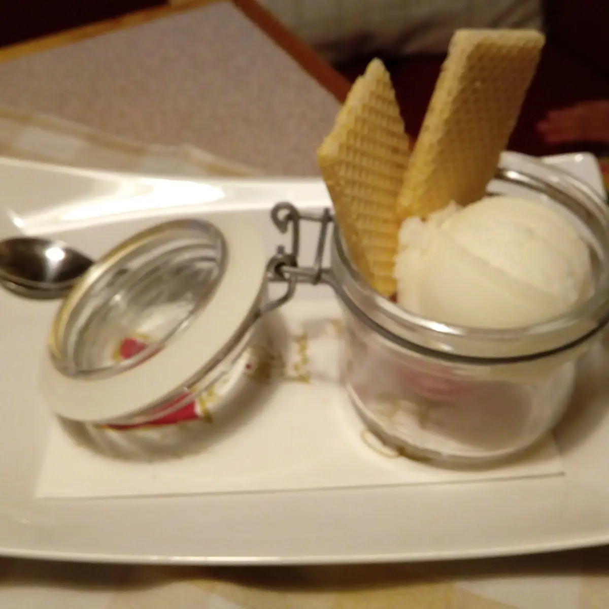 2 Kugeln Eis