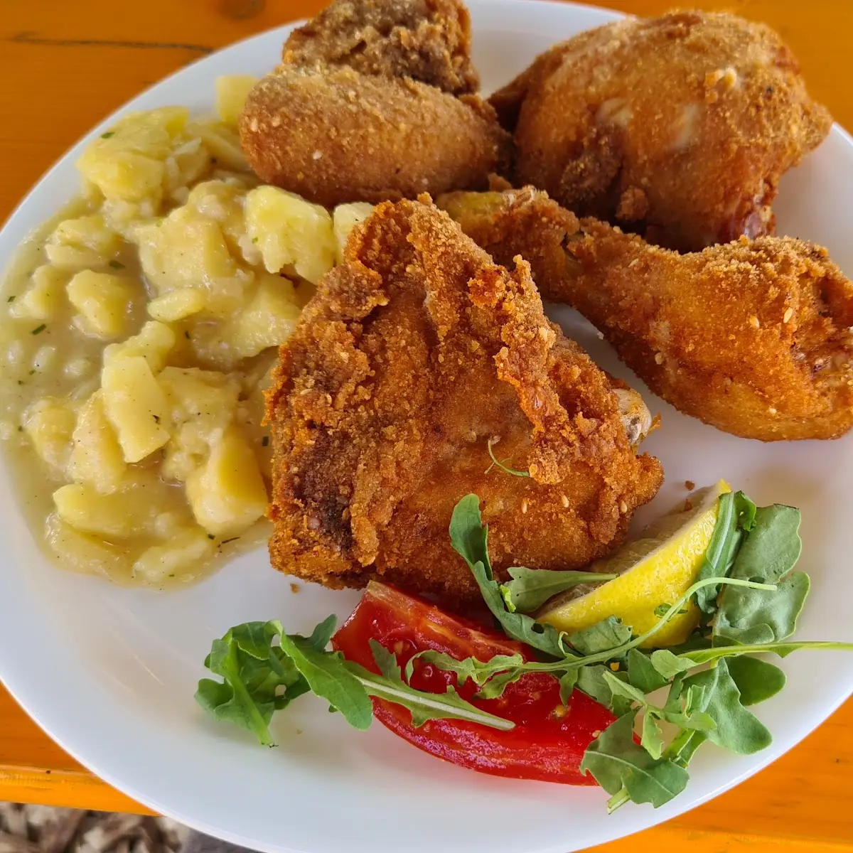 Backhendl Mit Kartoffelsalat