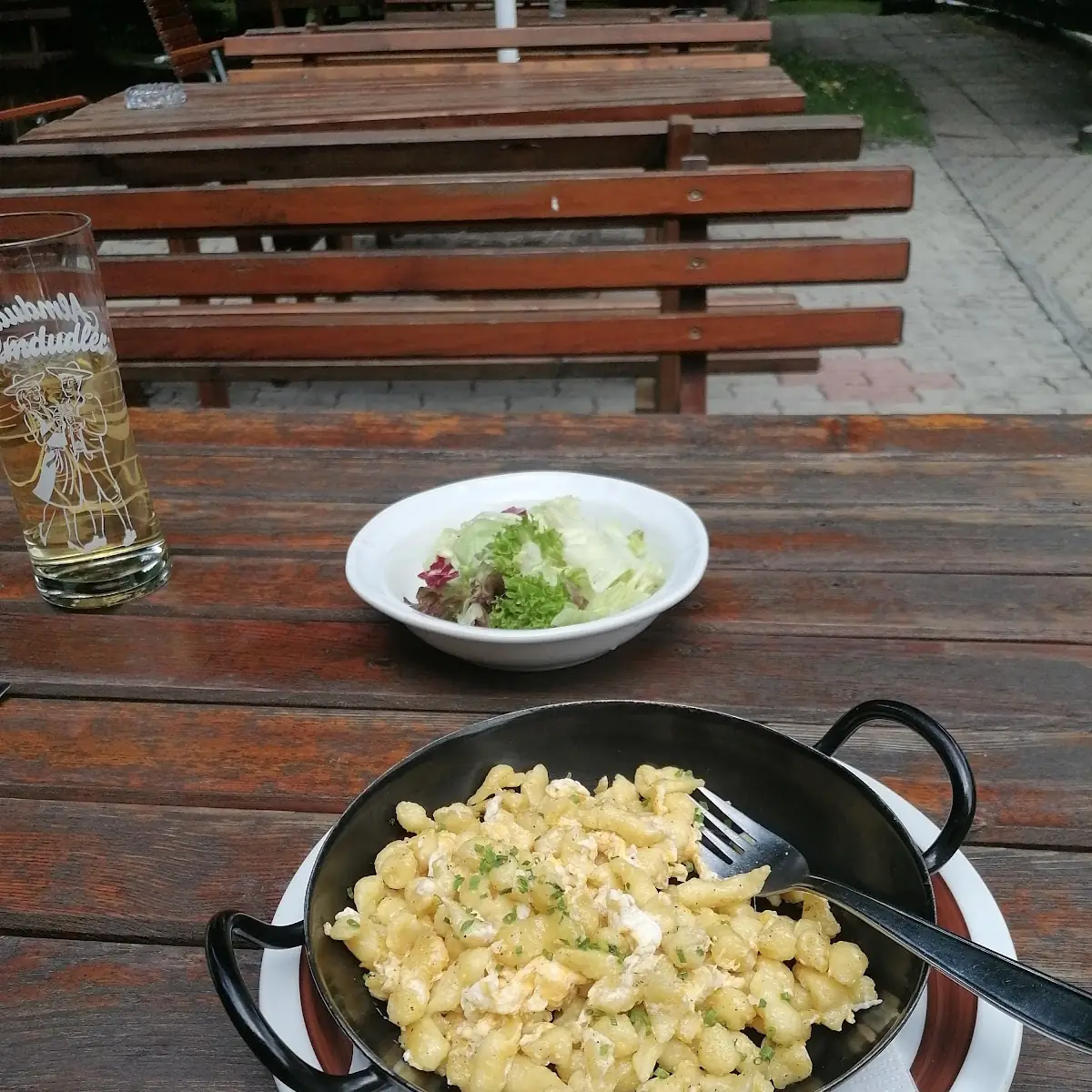 Eiernockerl Mit Salat