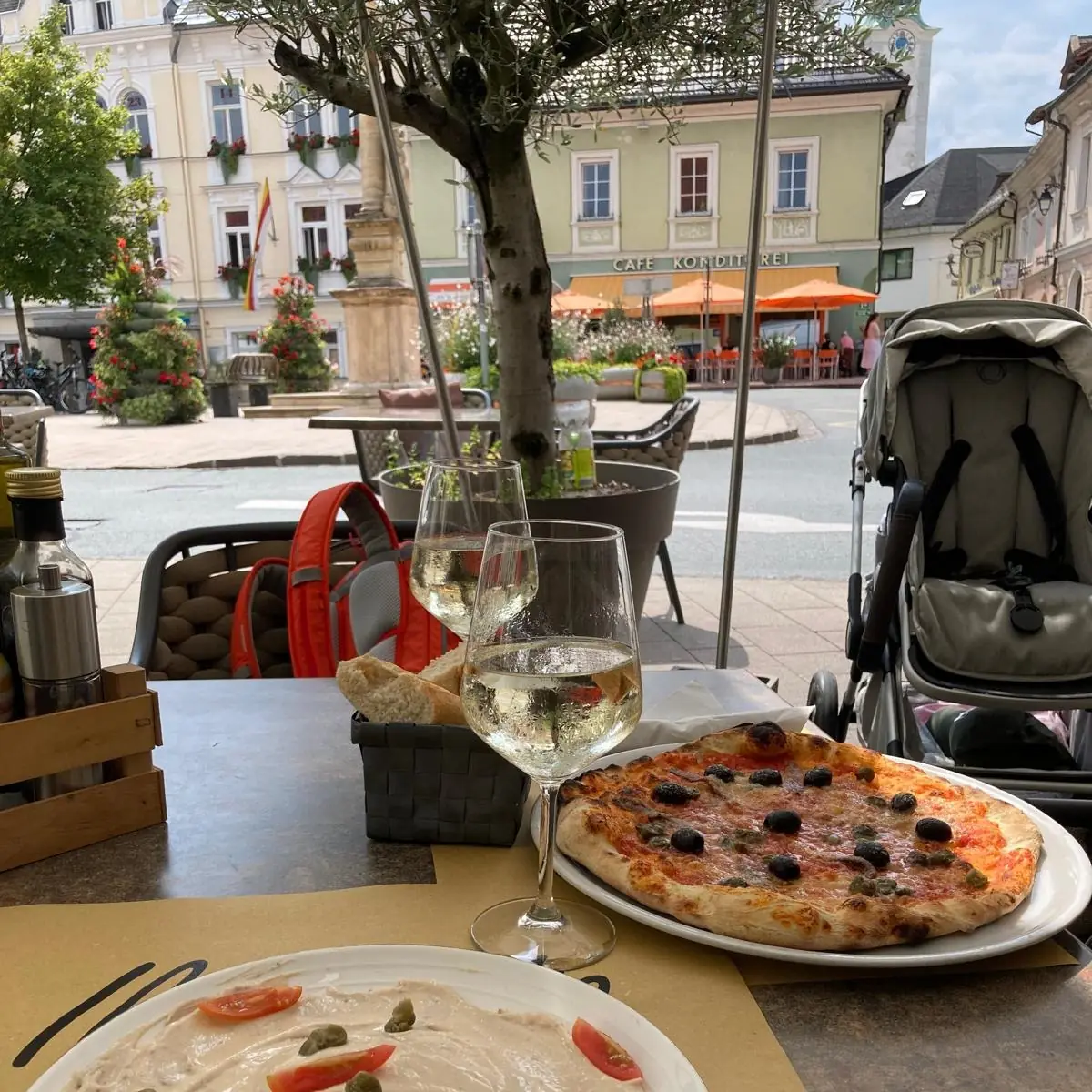 Pizza Sardellen Oliven