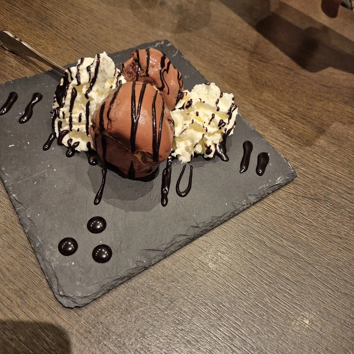Profiteroles