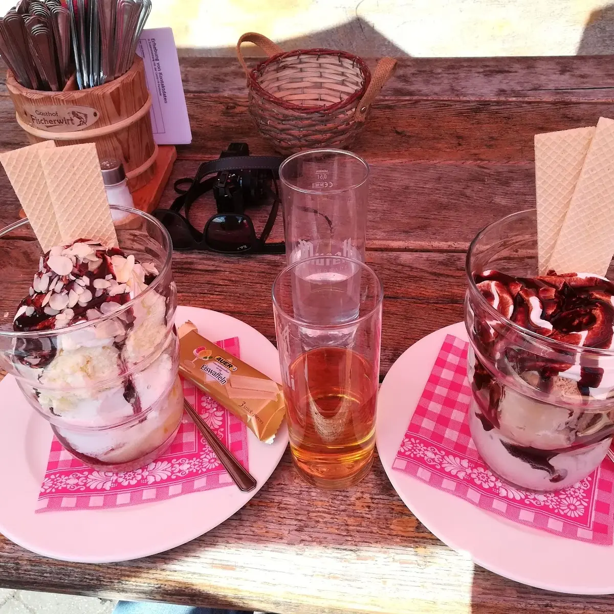 Eisbecher Macchiato Deluxe Und Karibik