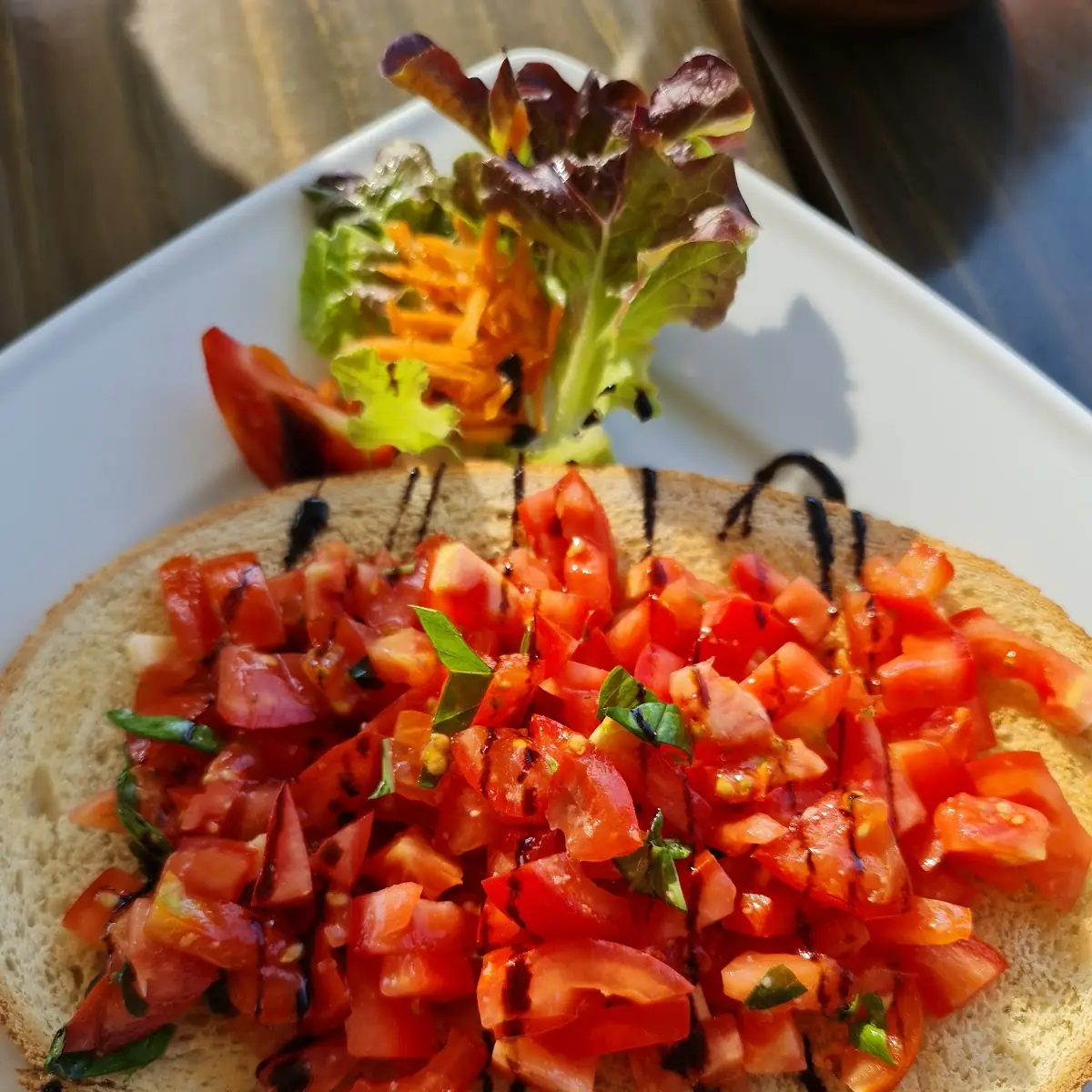 Crostoni Mit Frischen Tomaten
