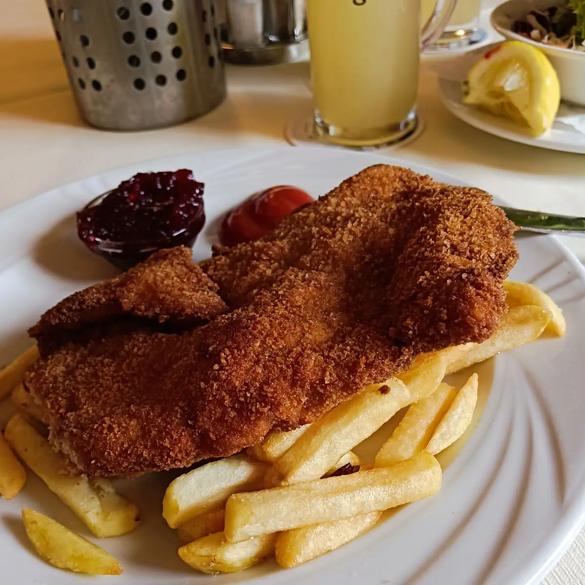 Mall Escalope of Pork Viennese Style with French Fries