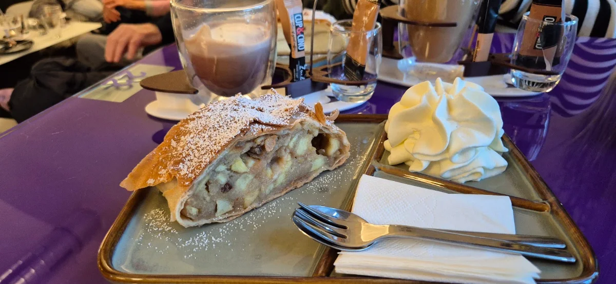 Apfelstrudel