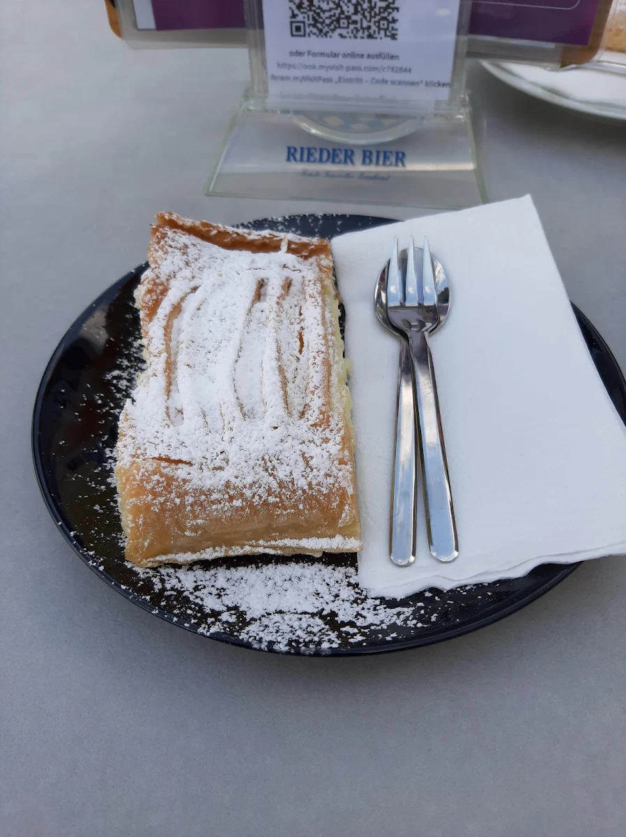 Topfenstrudel