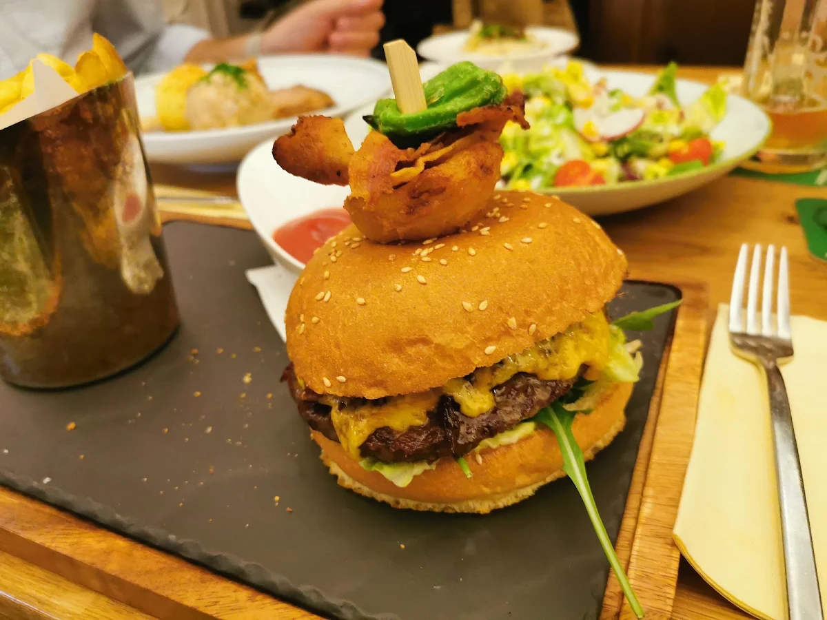 Black Angus Burger