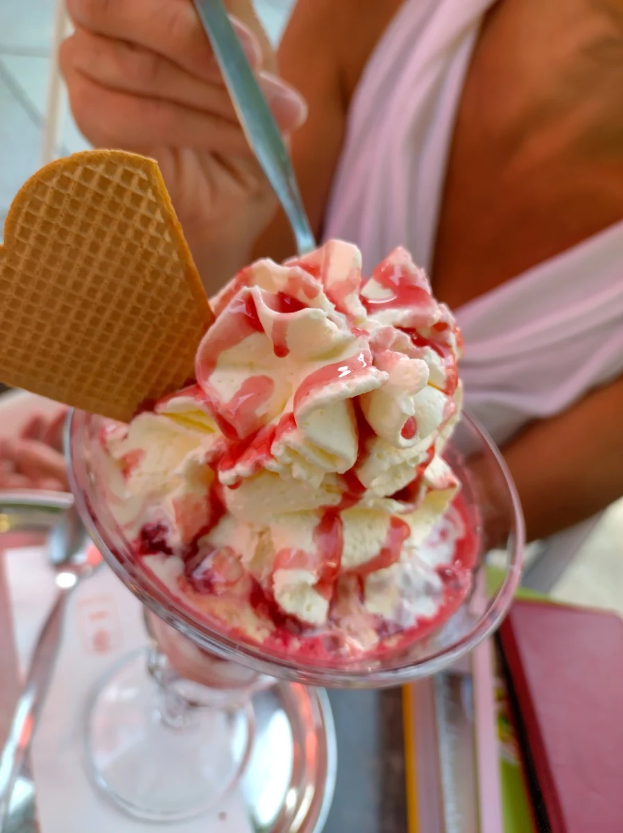 Heiße Liebe Eis
