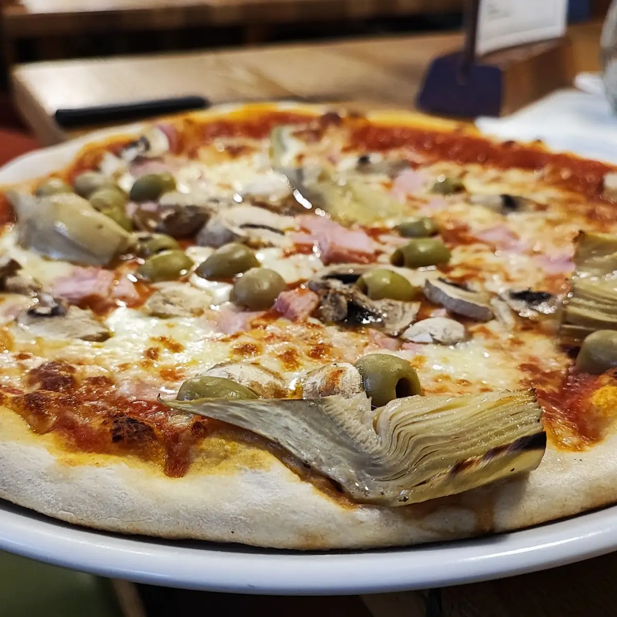 Pizza Capricciosa