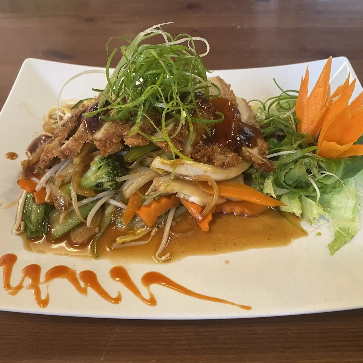 V66 Gebratener Soja Lachs Mit Gemüse