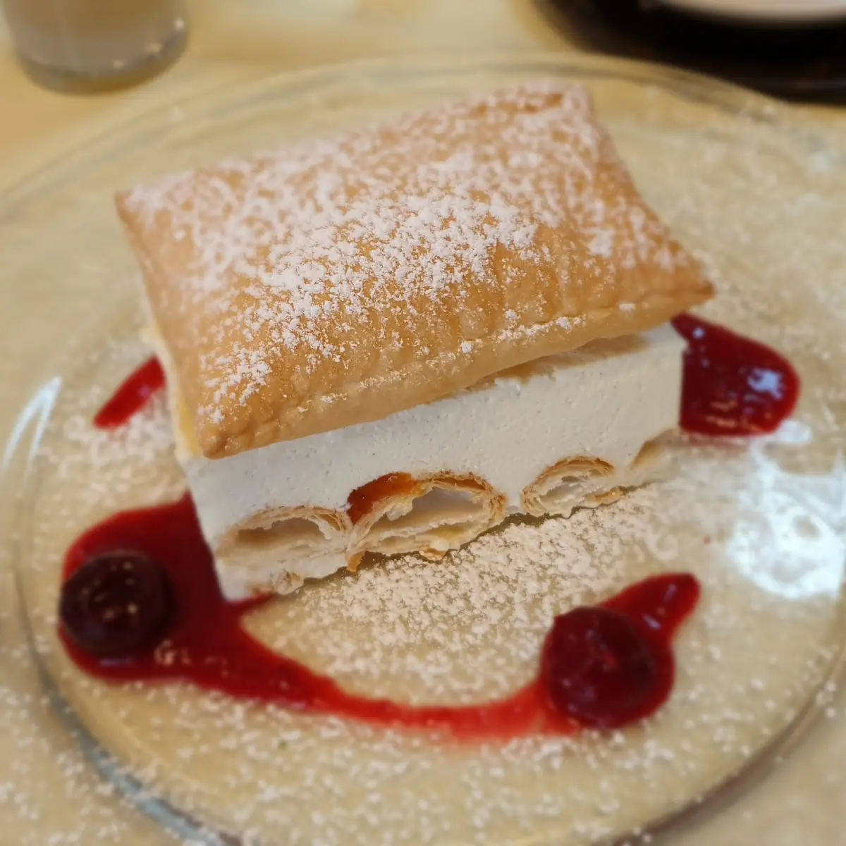 Creme Schnitte