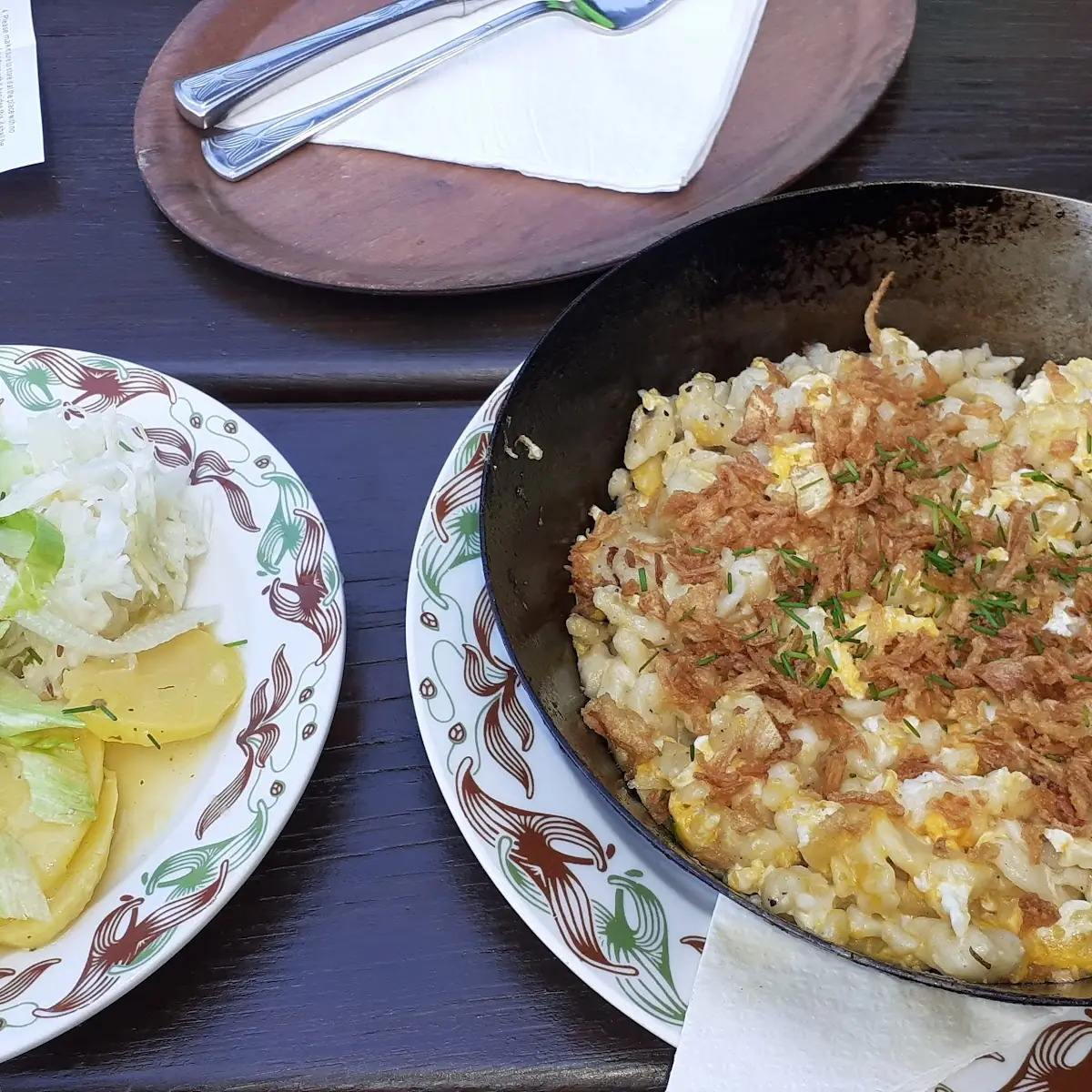 Eiernockerl Mit Gemischten Salat