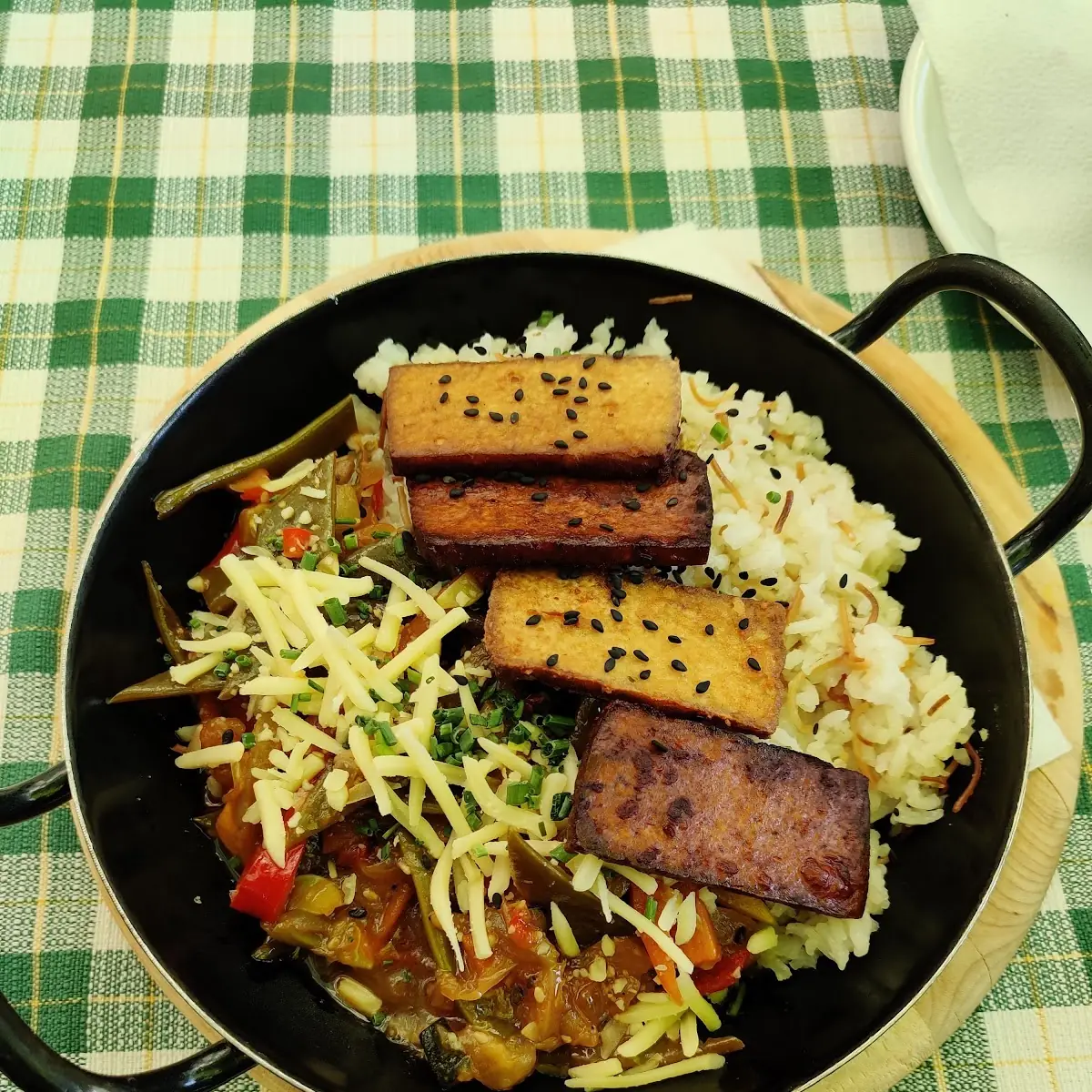 Veganer Salat Z B Tofu Gebraten