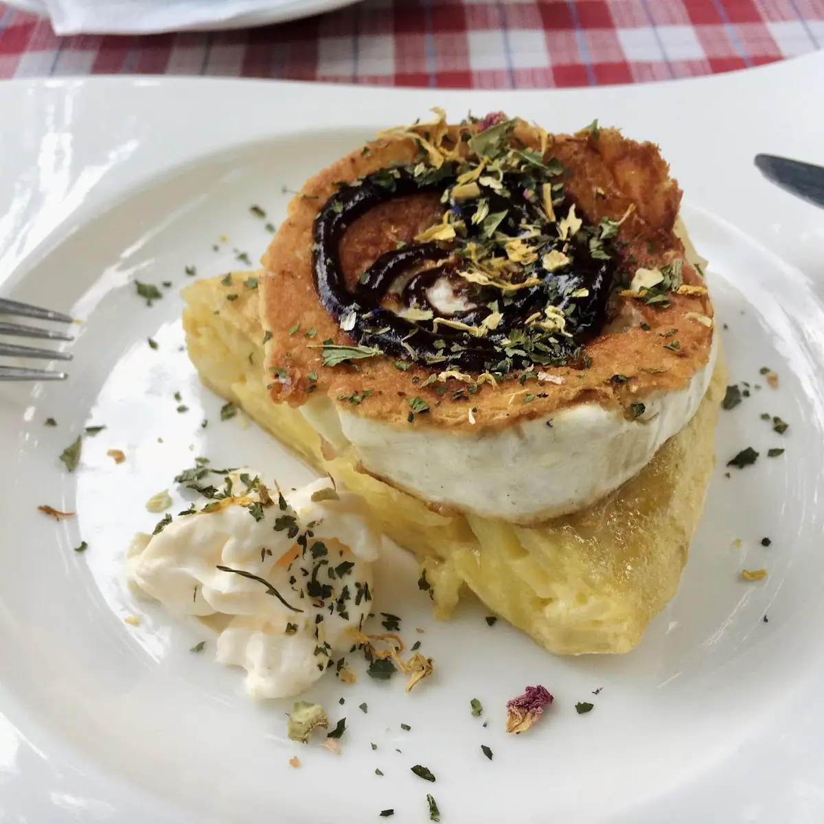 Vegetarischer Salat Z B Ziegenkäse Gebraten