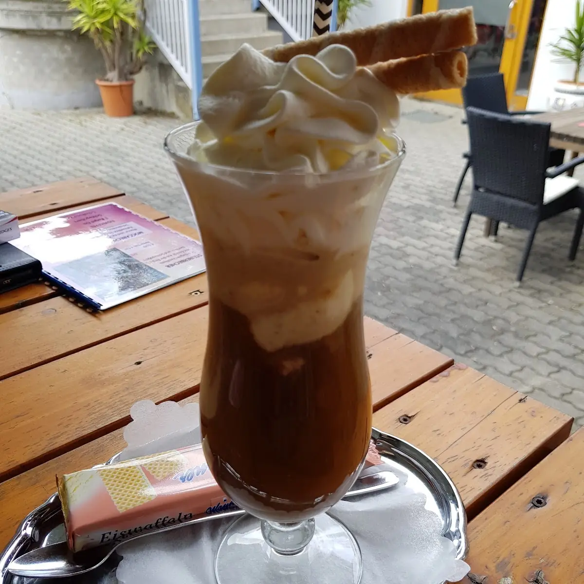 Eiskaffee Mit Schlag