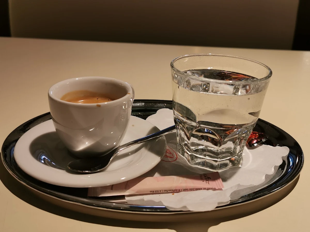 Kleiner Espresso