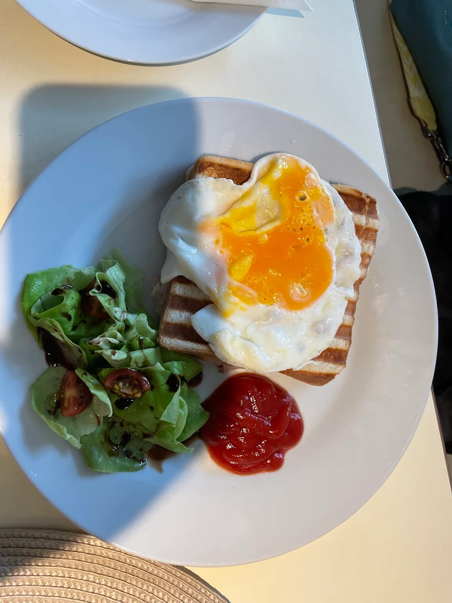 Schinken-käse-toast Mit Spiegelei