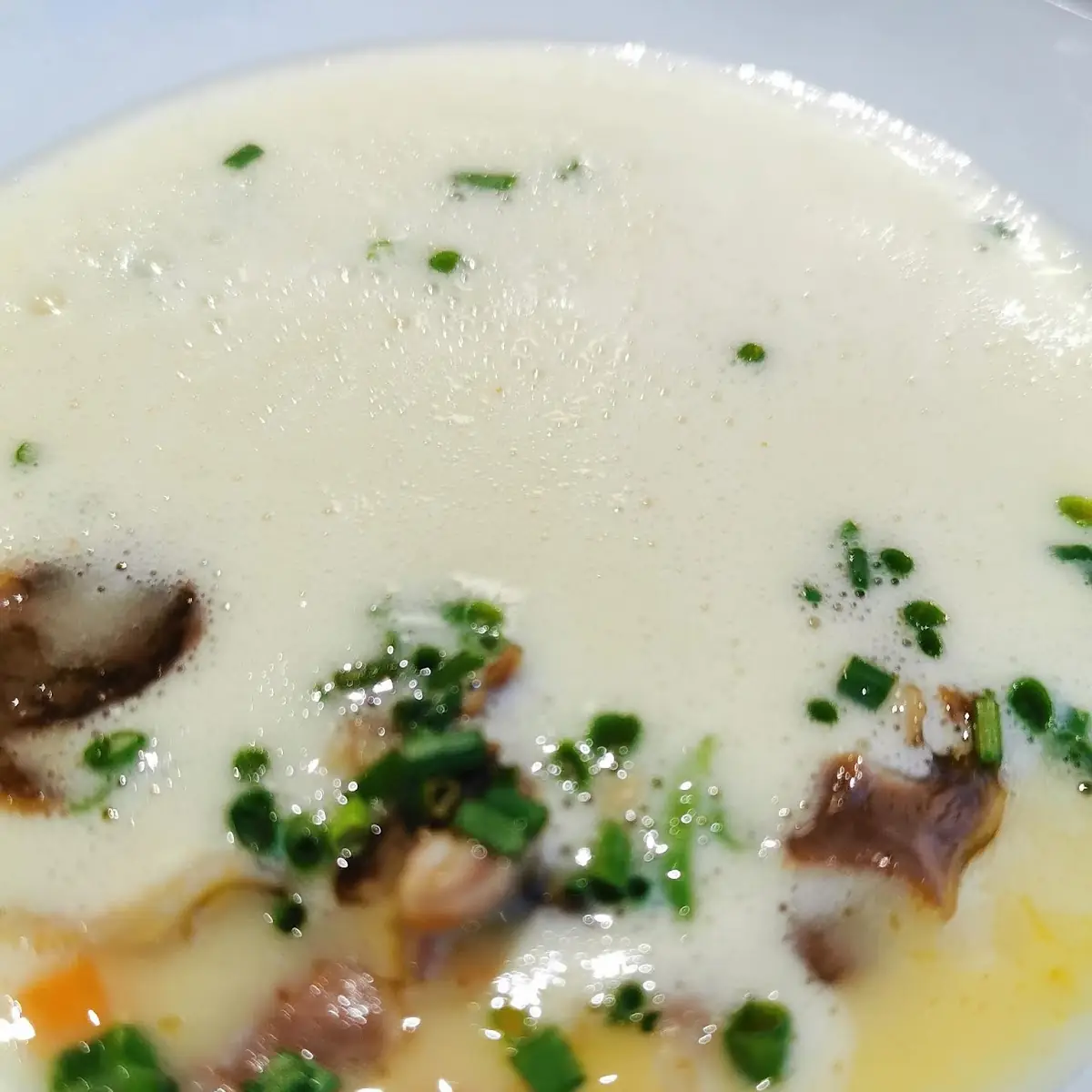 Hühnereinmachsuppe