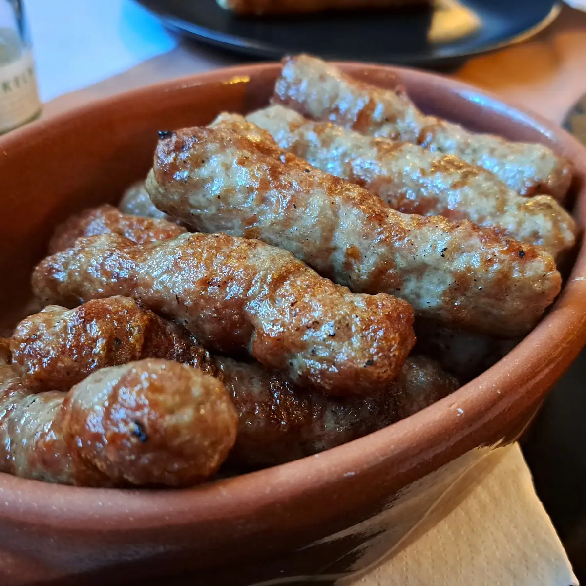 Ćevapi Sa Kajmakom