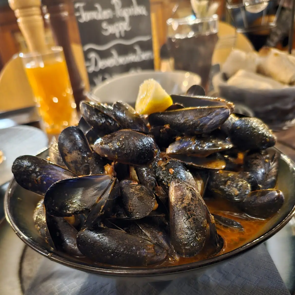 Miesmuscheln In Tomatensauce
