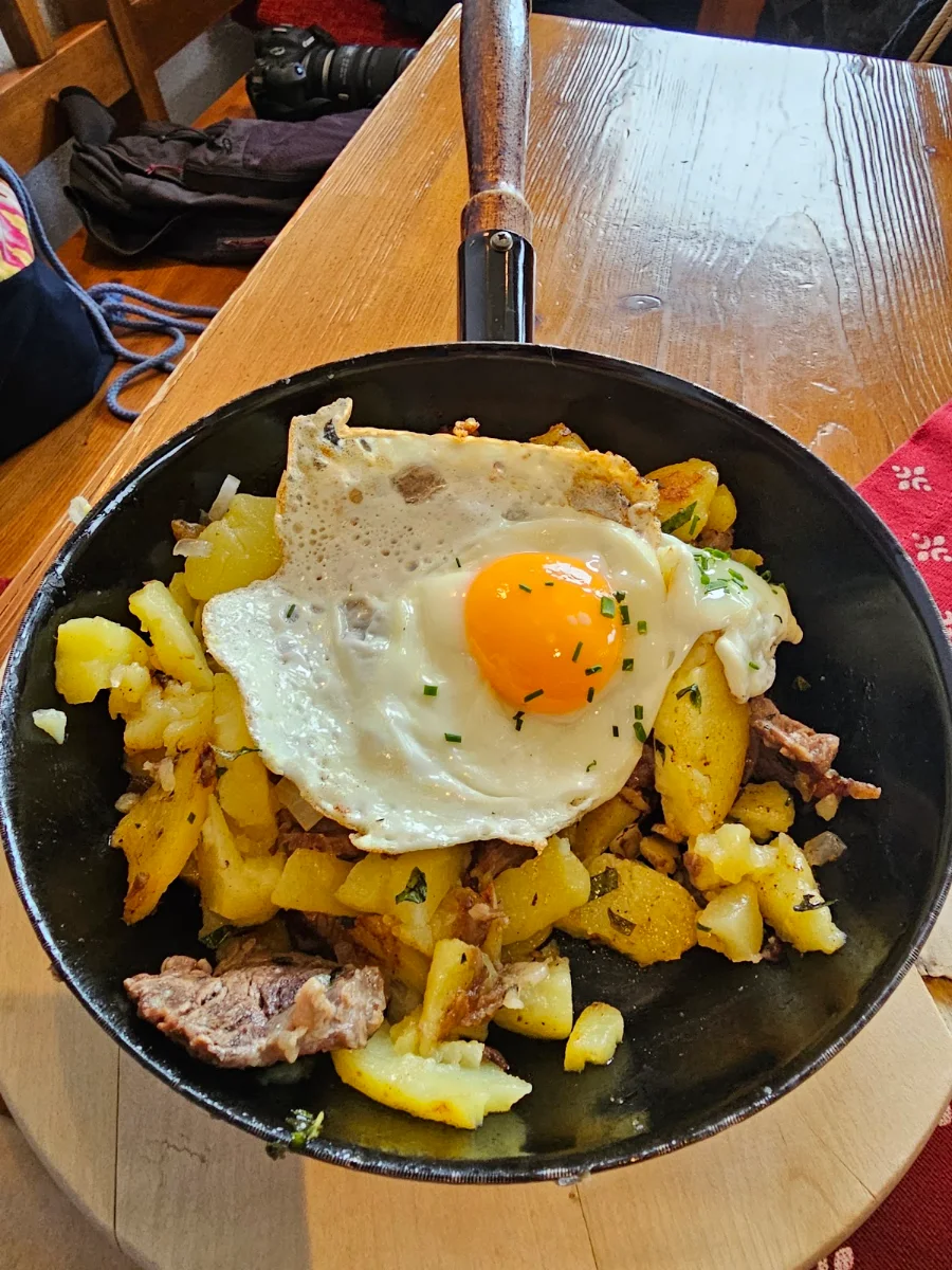 Gröstlpfanne