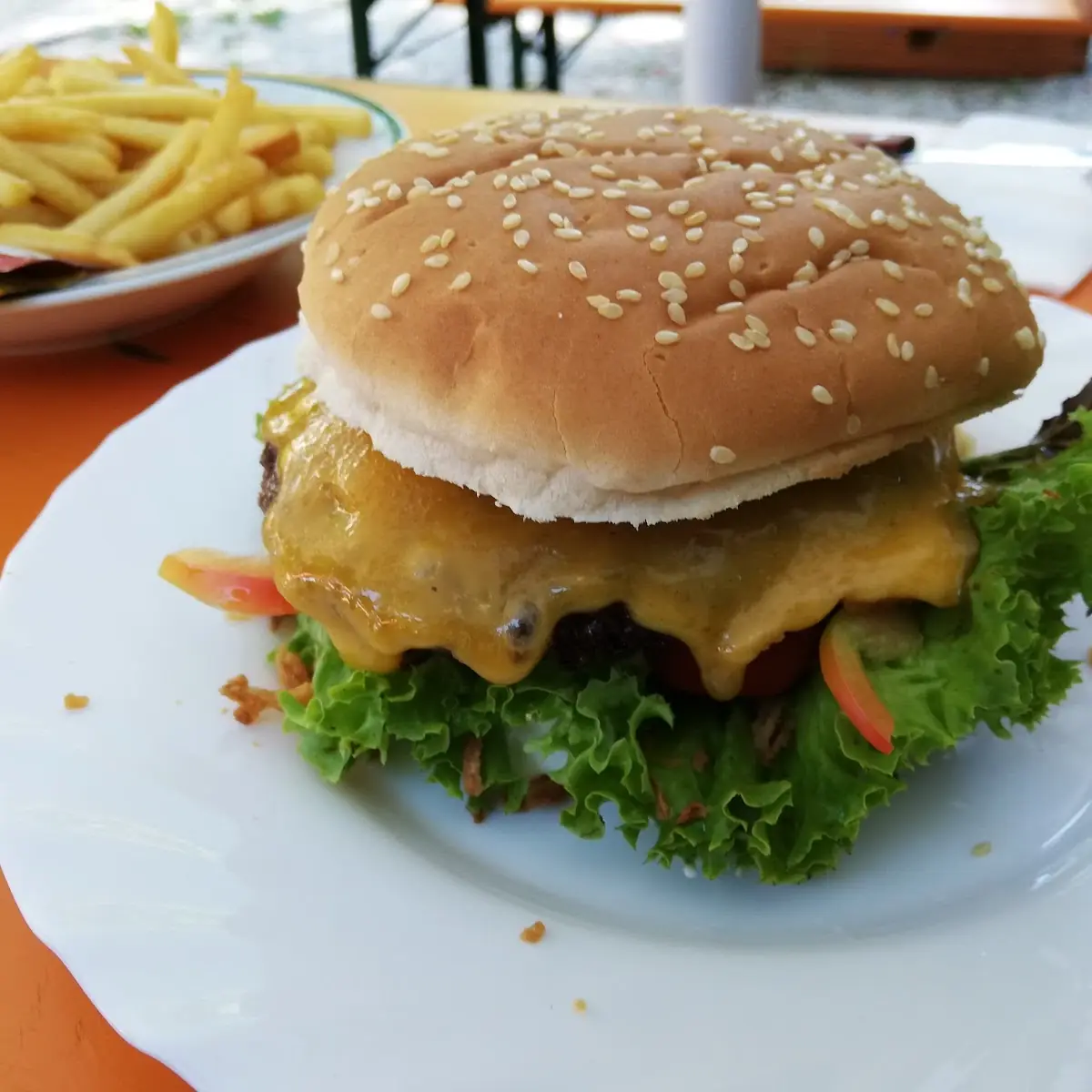 Tram Burger