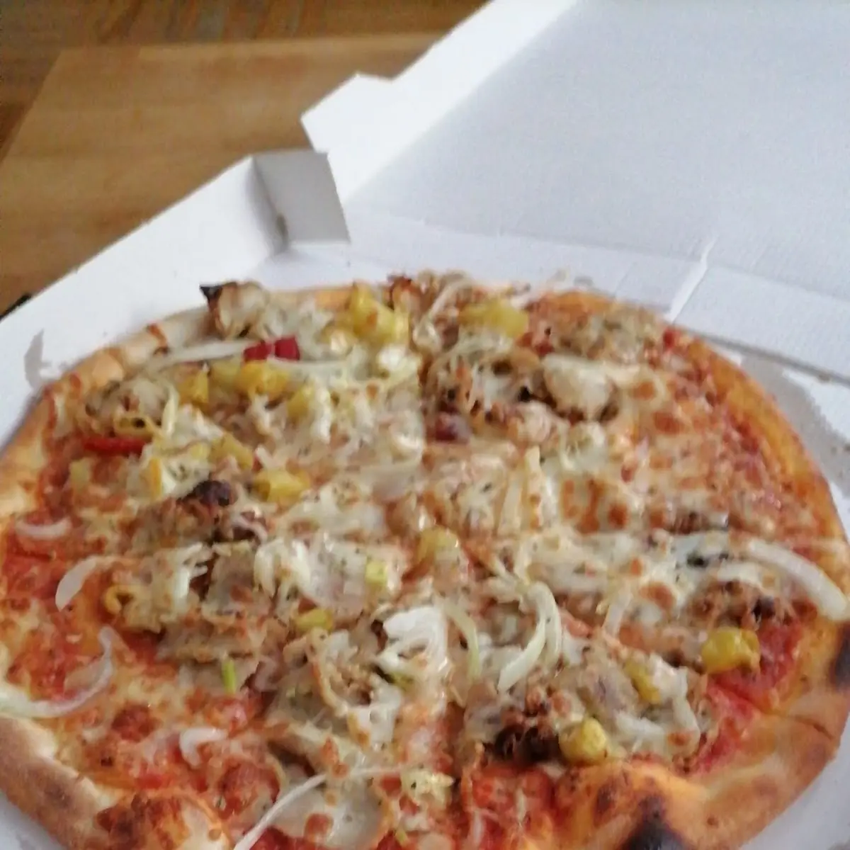 Pizza Tonno