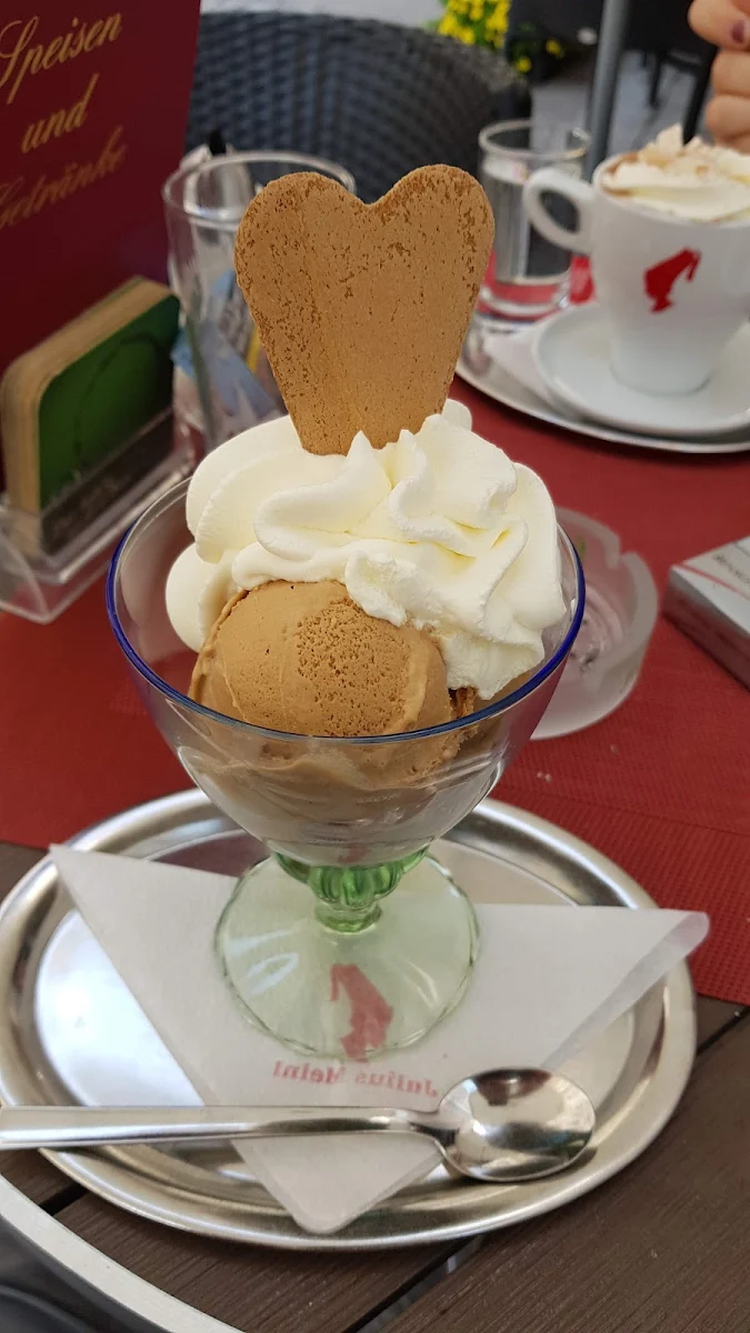 Highlights, Café-Konditorei Poissl