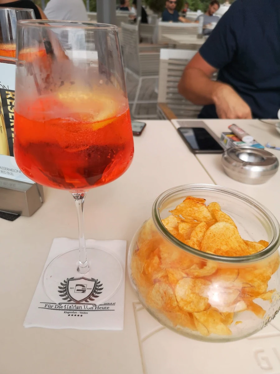 Veneziano Aperol Spritz