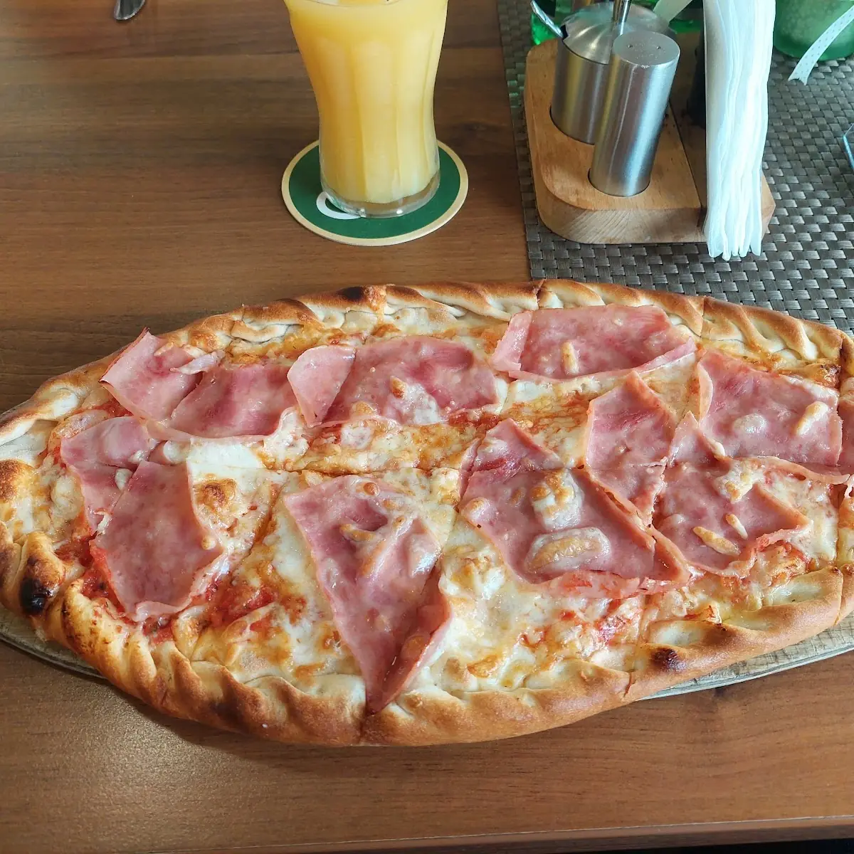 Schinken Pide