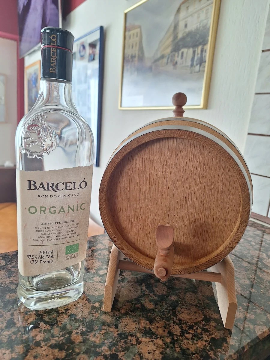 Rum Barceló Im Eichenfass Veredelt