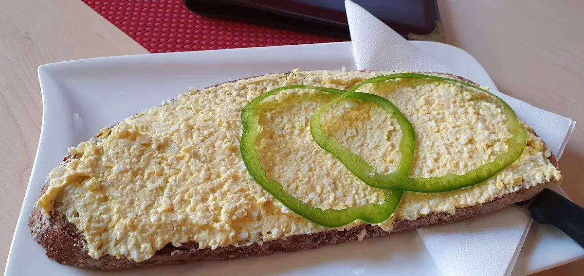 Eiaufstrichbrot