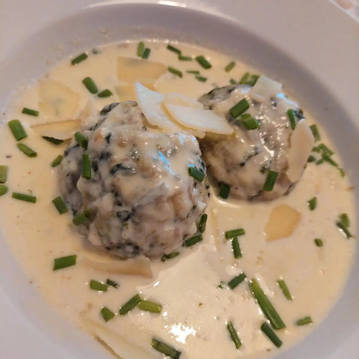 Spinatknödel Mit Gorgonzolasosse