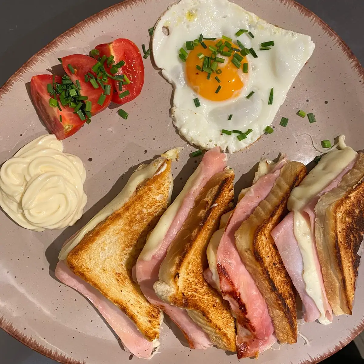 Tost Mit Ei
