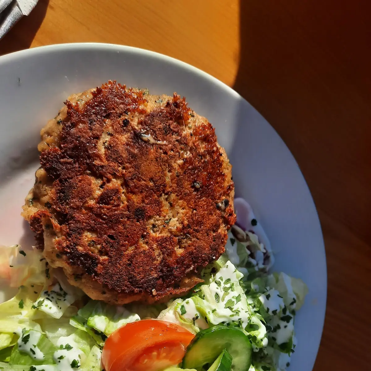 Kaspressknödel Mit Salat