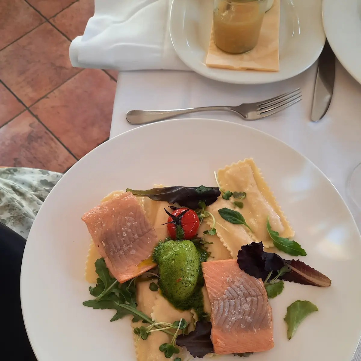 Lachsforelle Mit Tortellini
