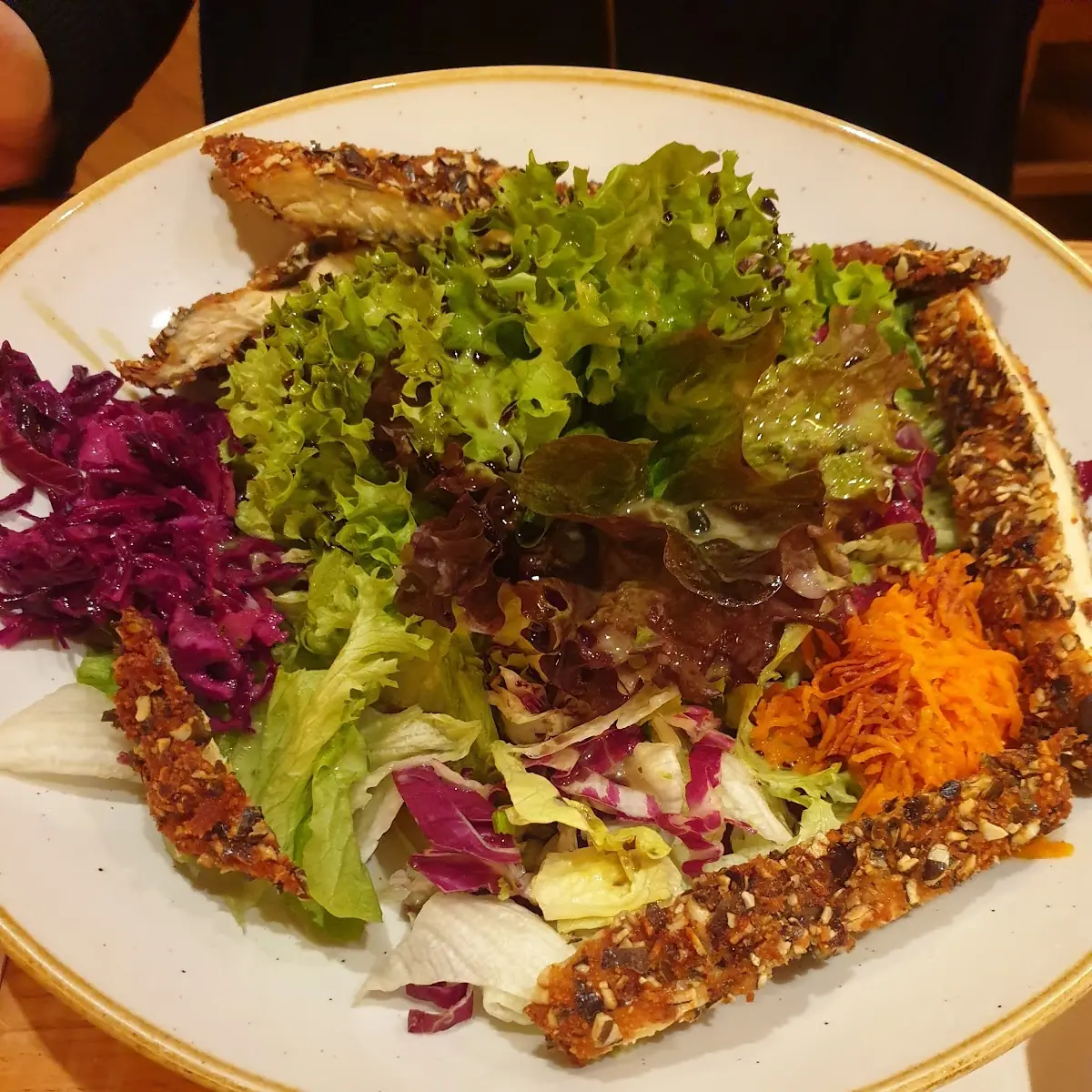 Backhändl Salat