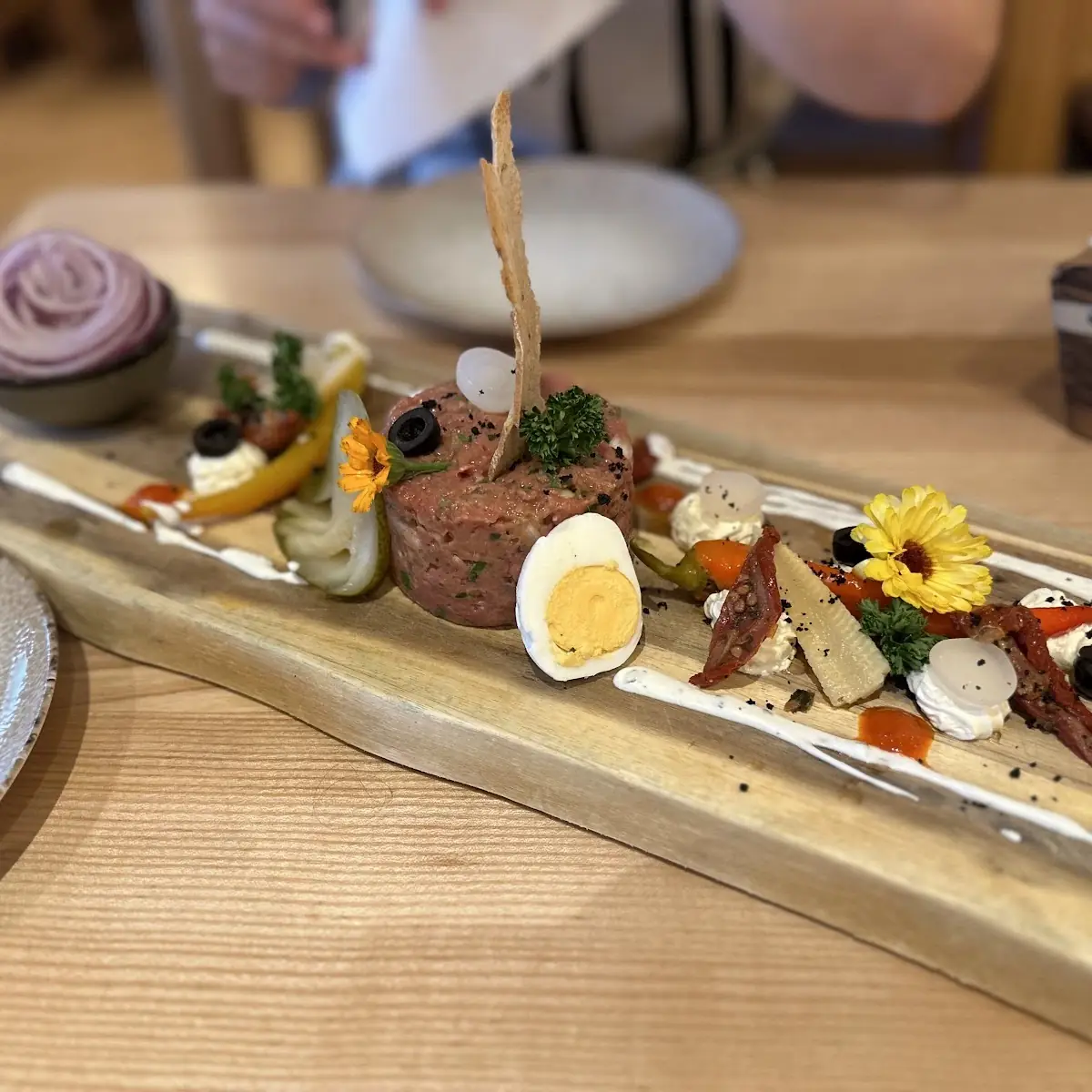 Beef Tartar Groß