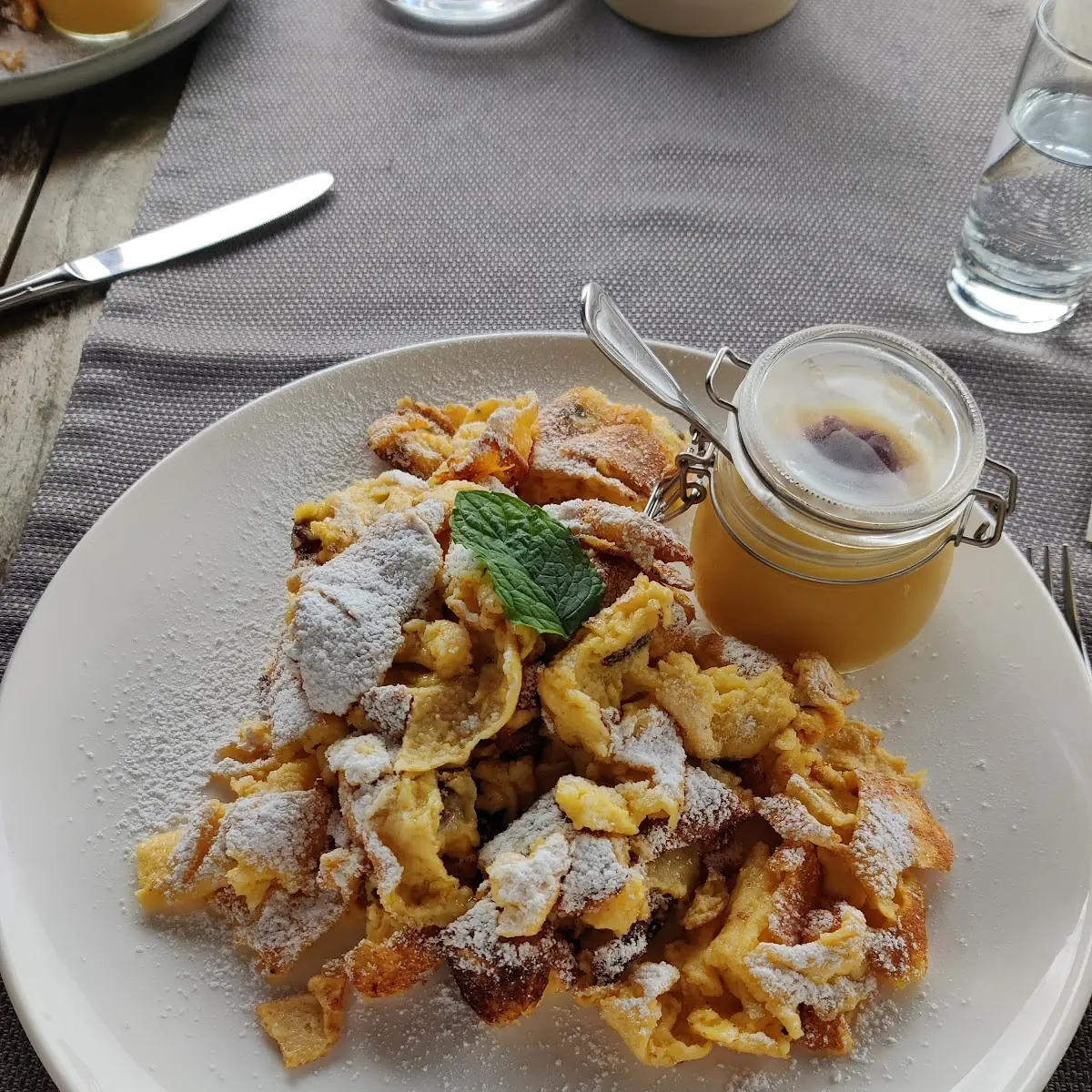 Kaiserschmarrn Mit Apfelkompott