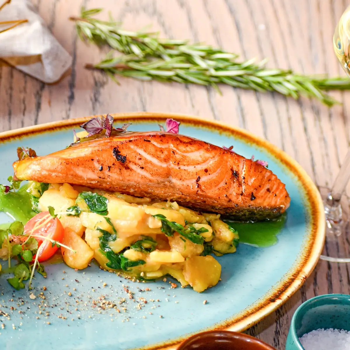 Lachsfilet In Limetten-soße Vom Grill