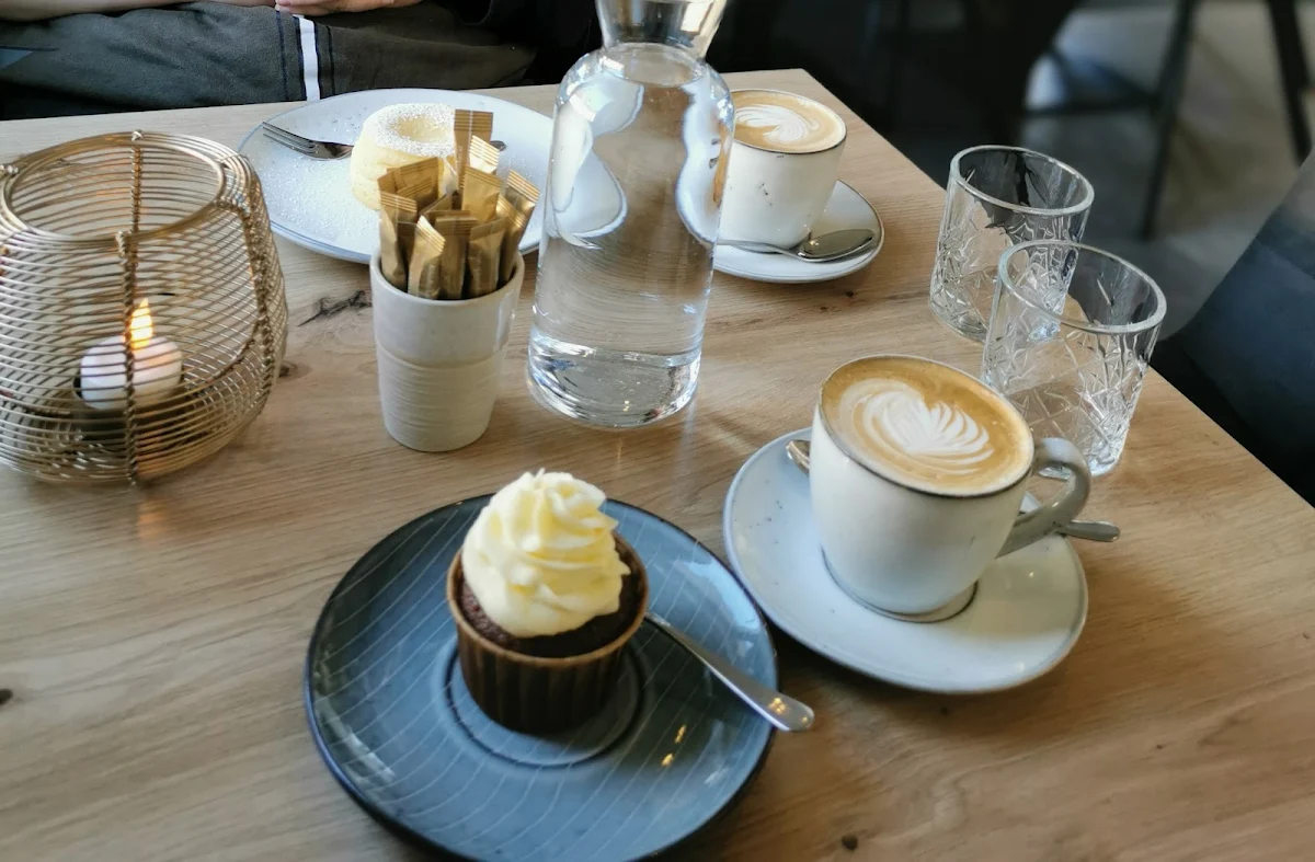 Topfenkuchen Schoko Nuss Kuchen Mit Mascarponecreme Cappuccino