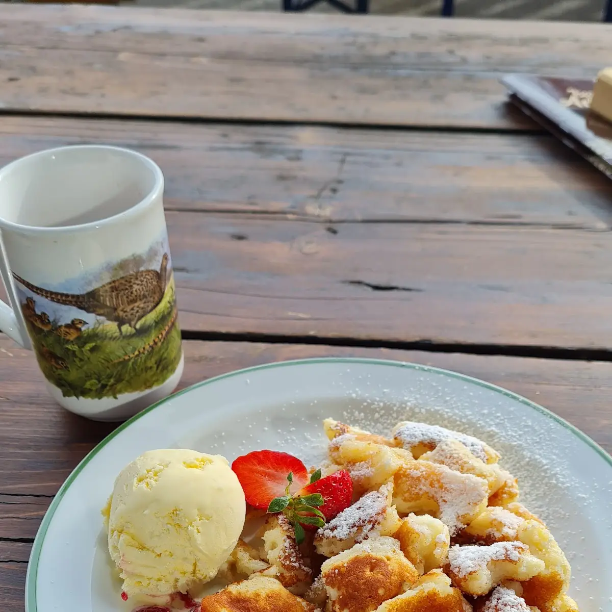 Kaiserschmarrn Mit Vanulleeis