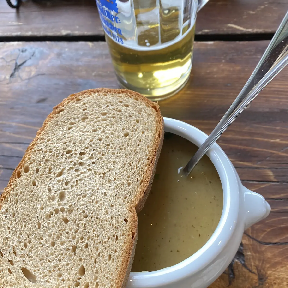 Végane Kartoffelsuppe