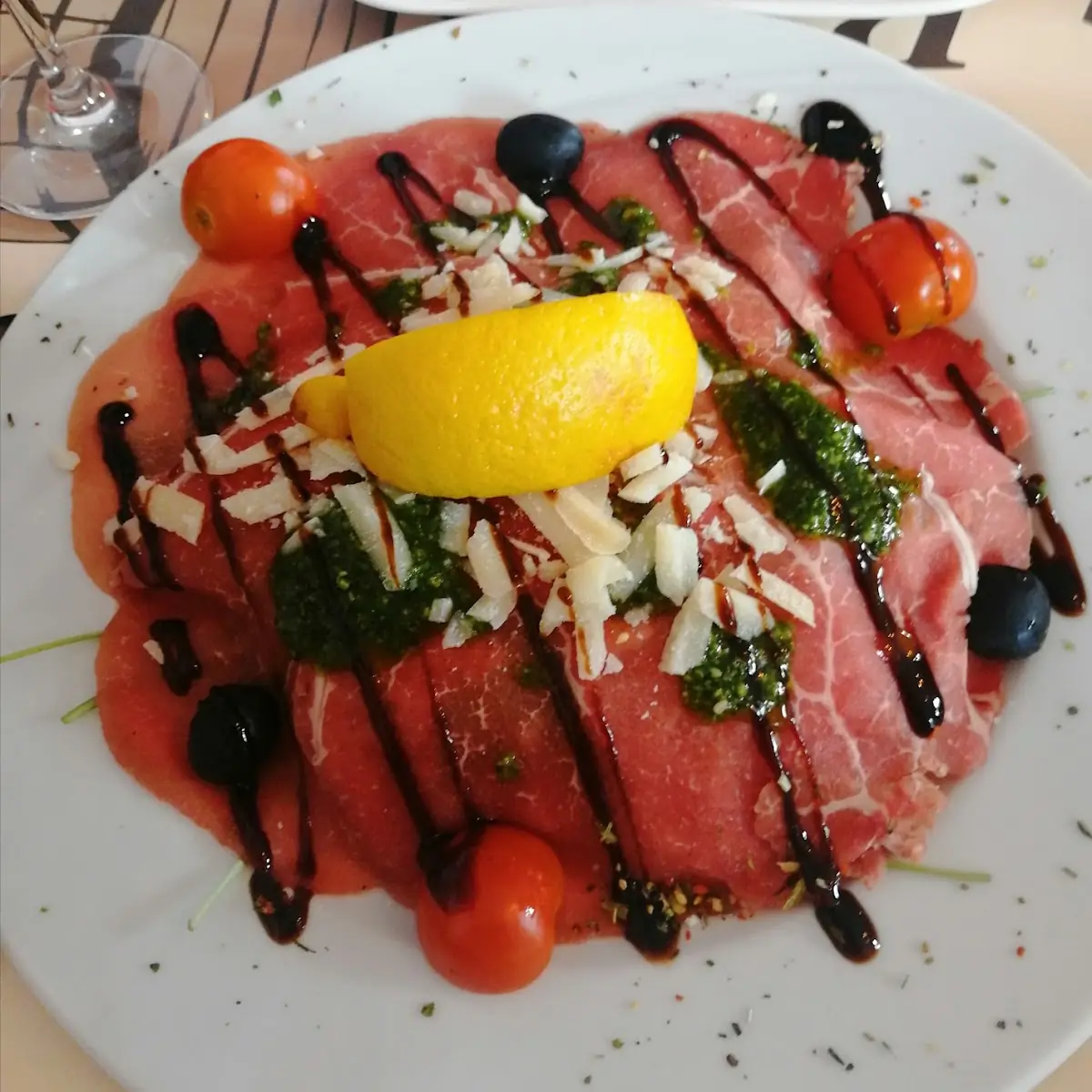 Carpaccio Vom Rind Mit Rucola