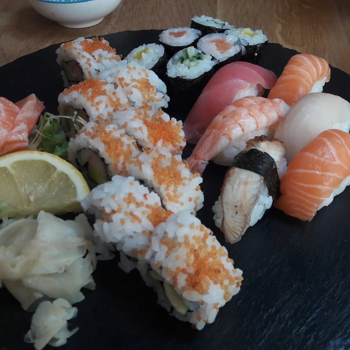 Hashi Sushi Bento