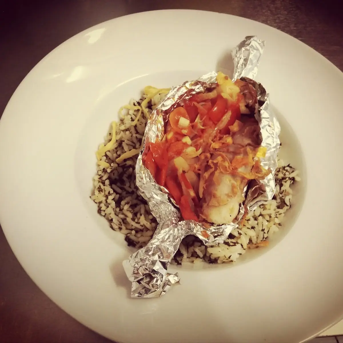 Seeteufel Mit Tomaten Gegart Estragonreis