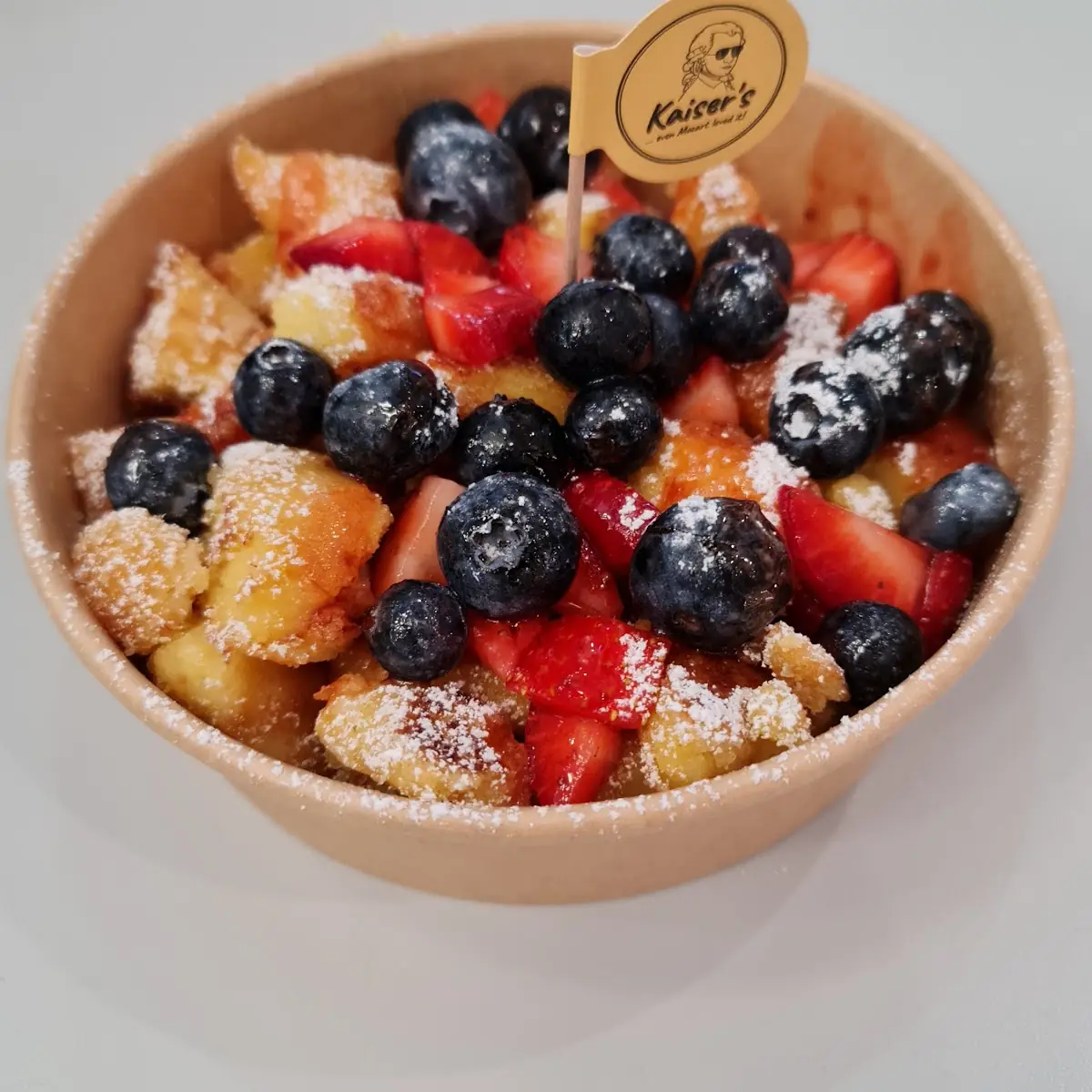 Kaiserschmarren Erdbeer-heidelbeer